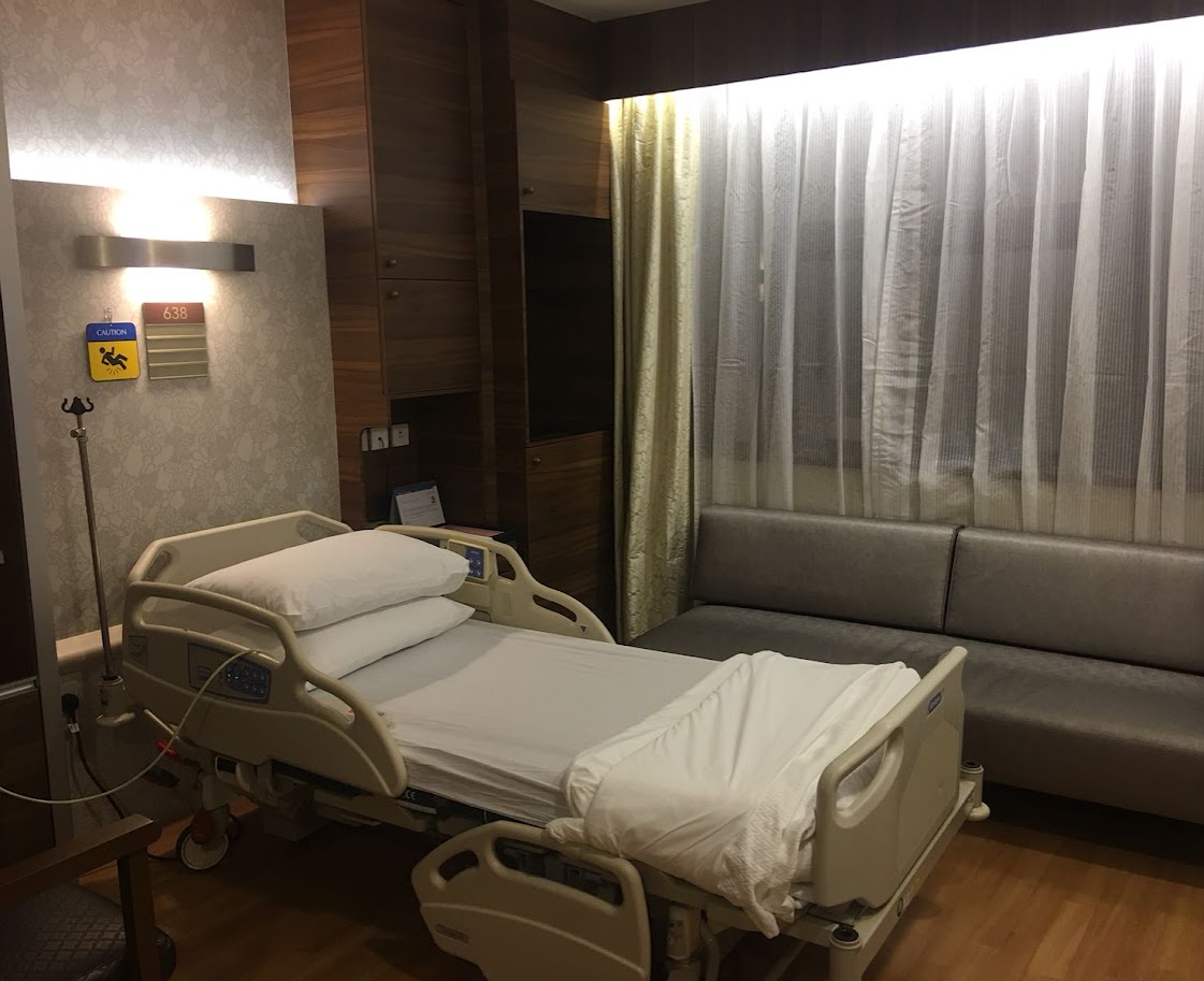 Hospitals & Clinics